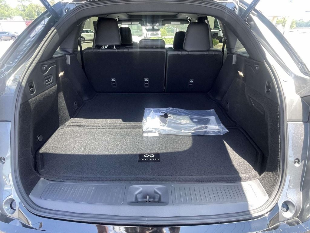 2027 INFINITI QX65 LUXE