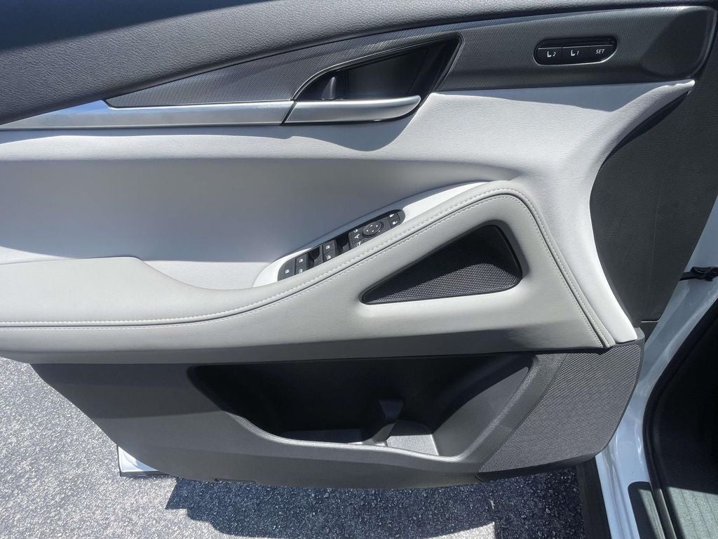 2027 INFINITI QX65 LUXE