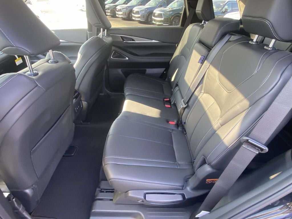 2027 INFINITI QX60 Luxe FWD