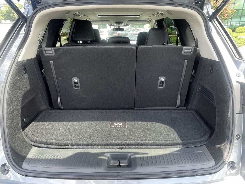 2027 INFINITI QX60 LUXE