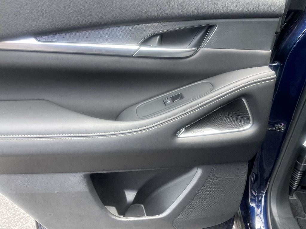 2027 INFINITI QX60 Luxe FWD