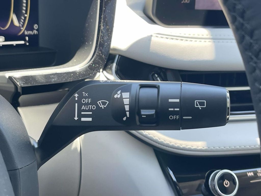 2027 INFINITI QX60 LUXE