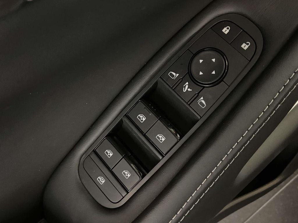 2027 INFINITI QX60 Luxe FWD