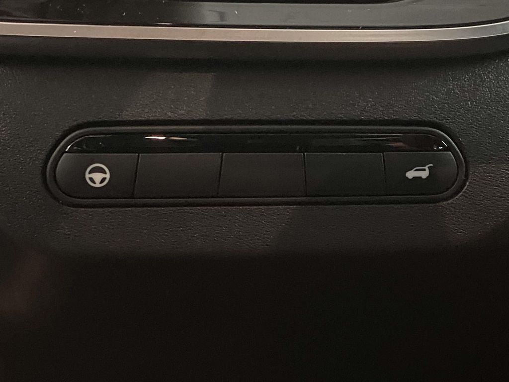 2027 INFINITI QX60 Luxe FWD