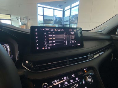 2027 INFINITI QX60 Luxe FWD