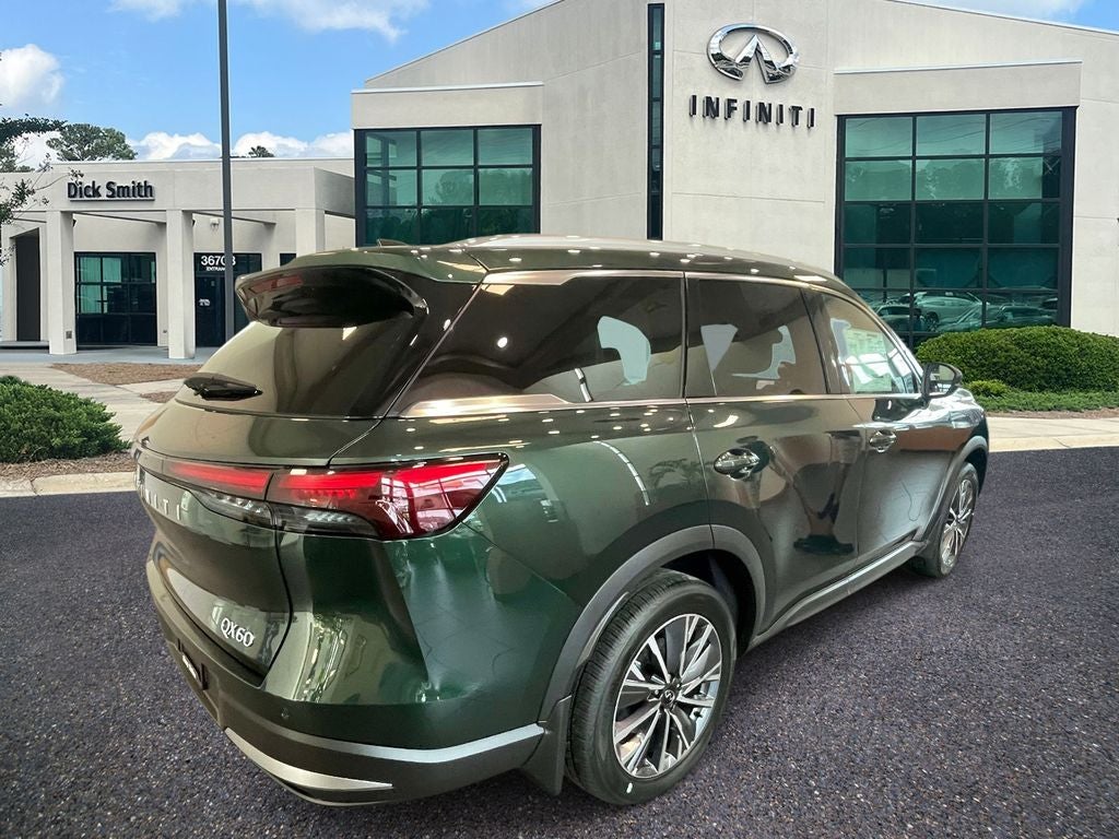 2027 INFINITI QX60 LUXE
