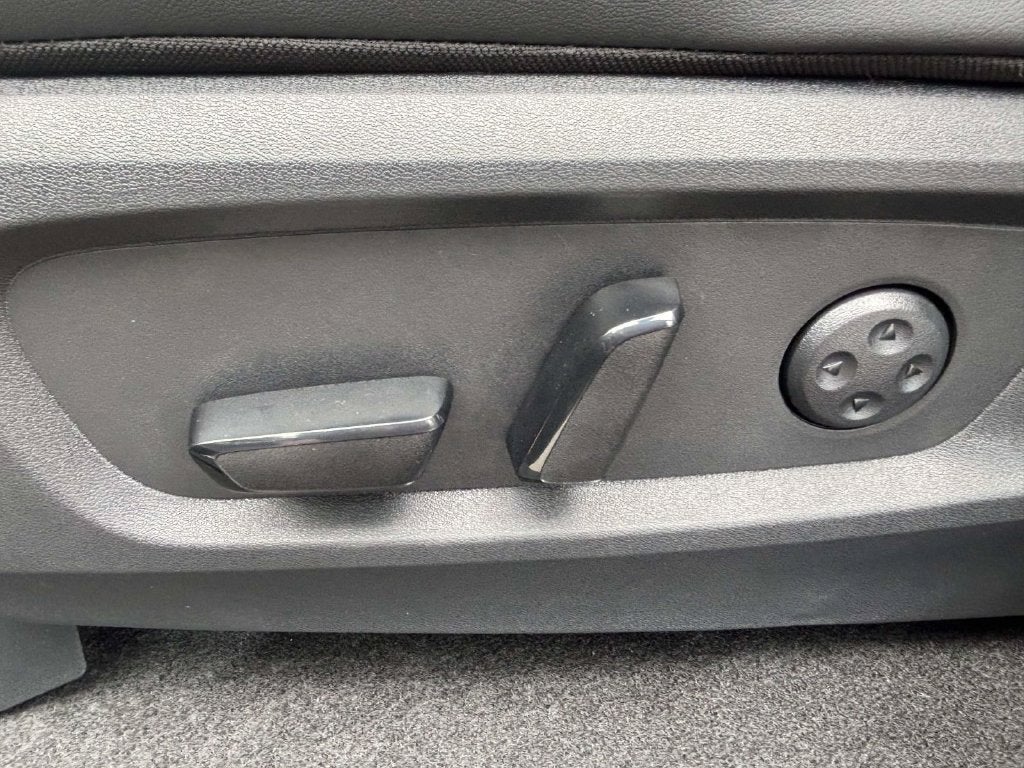 2027 INFINITI QX60 Luxe FWD