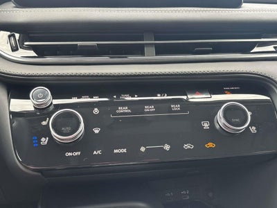 2027 INFINITI QX60 Luxe FWD