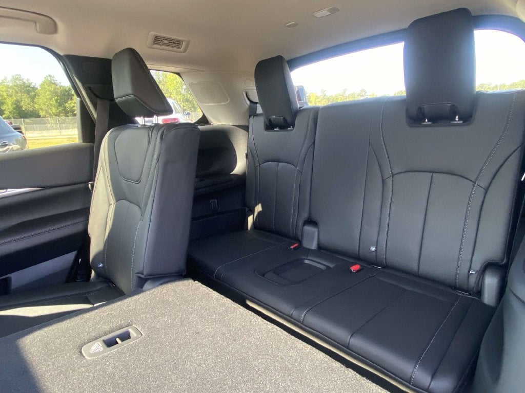 2027 INFINITI QX60 Luxe AWD