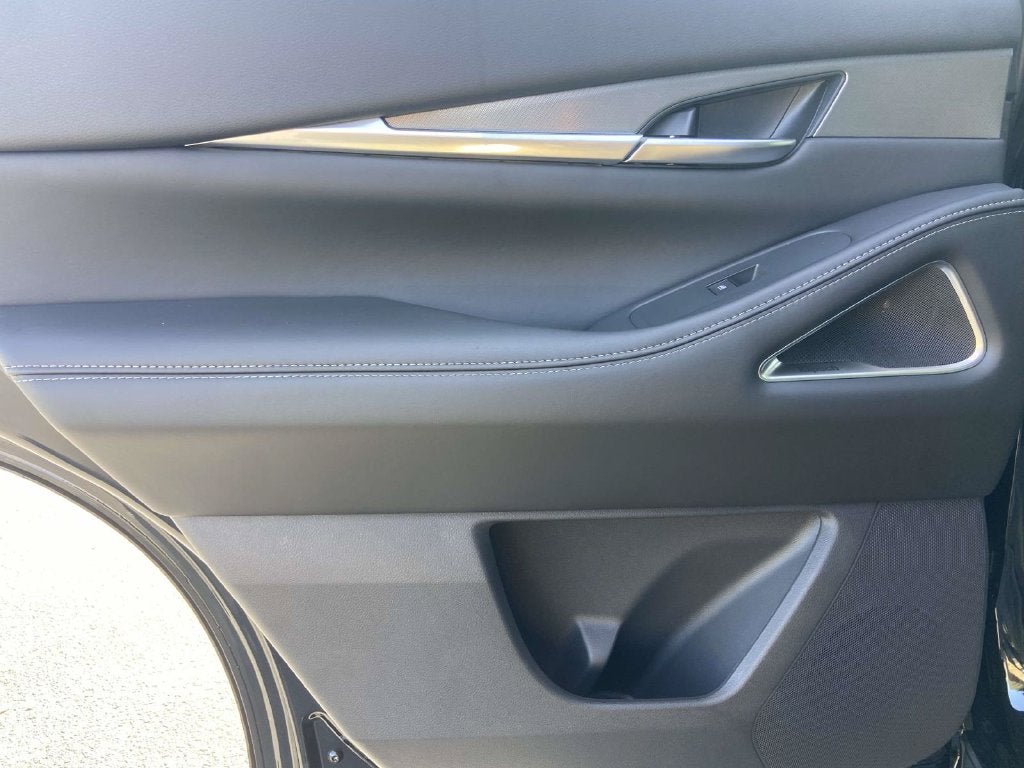 2027 INFINITI QX60 Luxe AWD