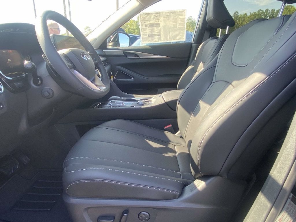 2027 INFINITI QX60 Luxe AWD