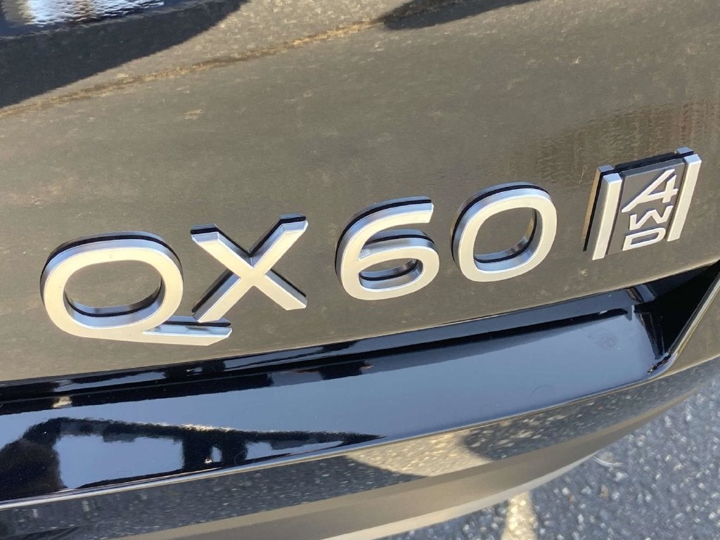 2027 INFINITI QX60 Luxe AWD