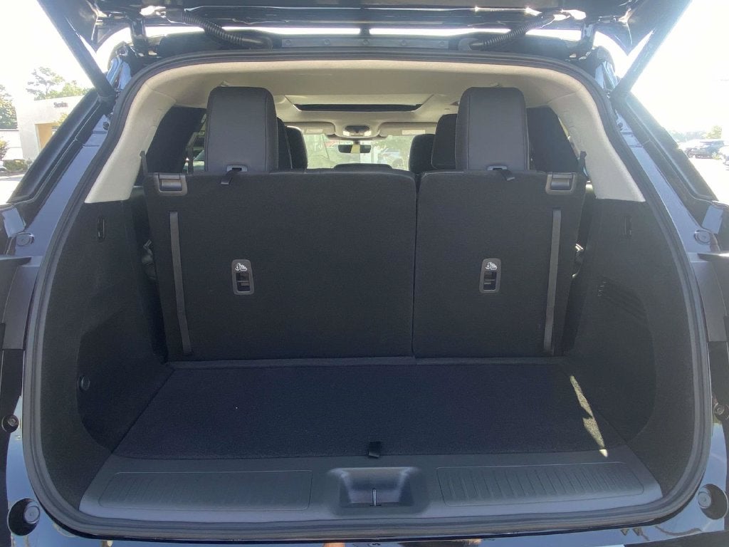 2027 INFINITI QX60 Luxe AWD