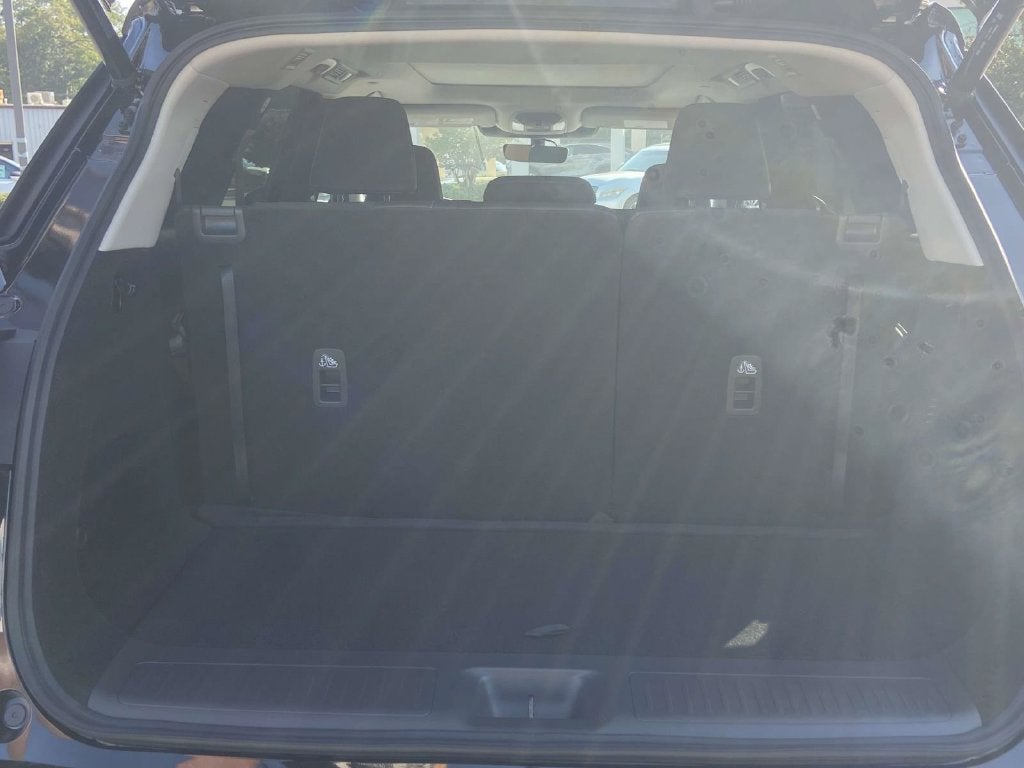 2027 INFINITI QX60 Luxe AWD