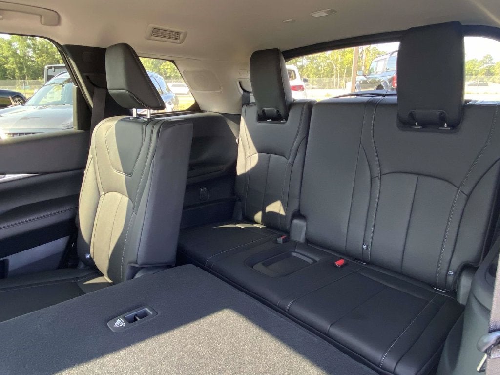 2027 INFINITI QX60 Luxe AWD