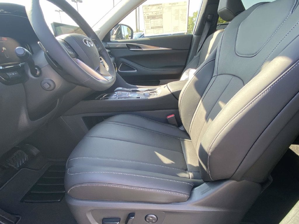 2027 INFINITI QX60 Luxe AWD