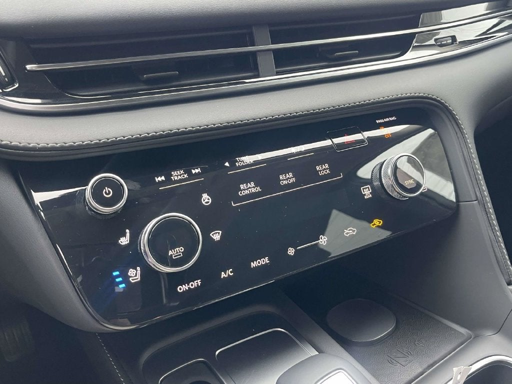 2027 INFINITI QX60 Luxe AWD