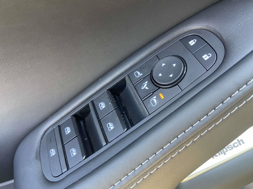 2027 INFINITI QX60 Luxe AWD