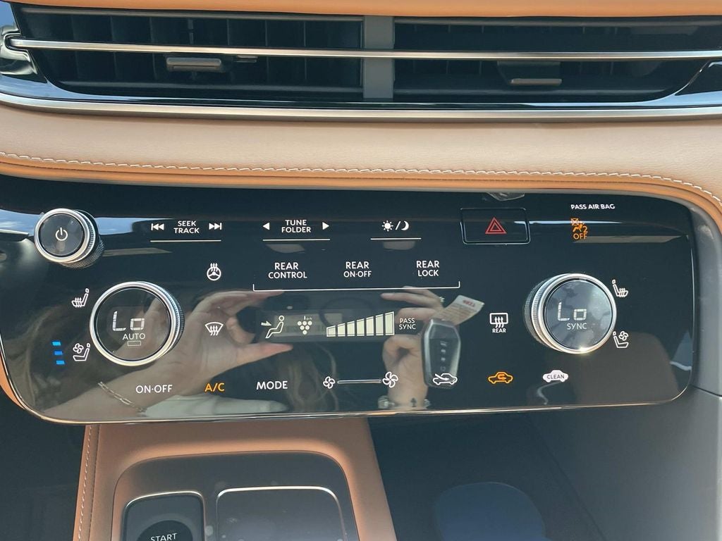 2027 INFINITI QX60 Autograph