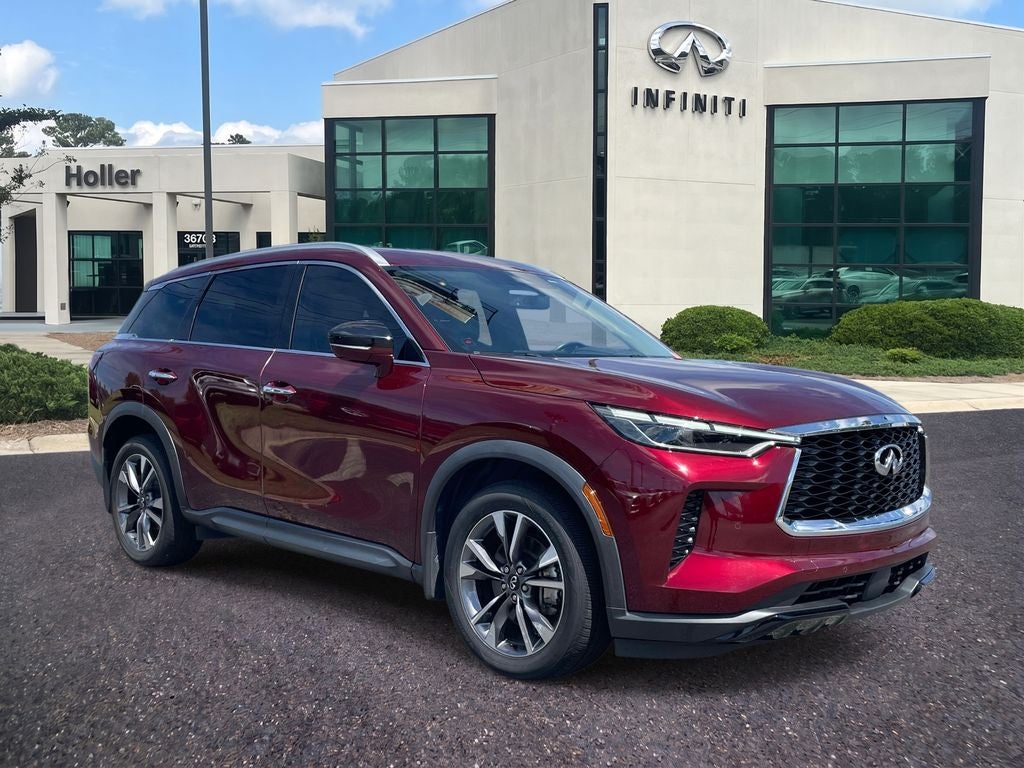 2023 INFINITI QX60 LUXE