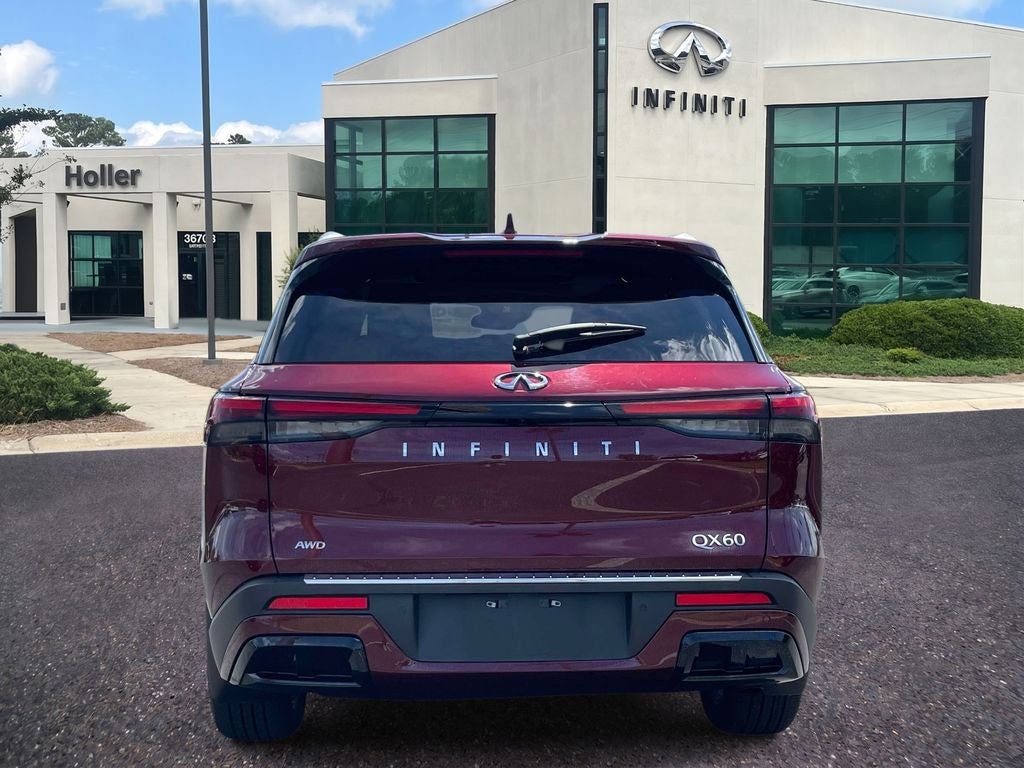 2023 INFINITI QX60 LUXE
