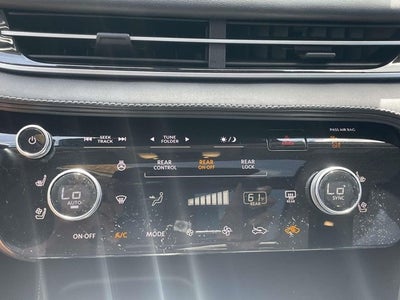 2023 INFINITI QX60 LUXE AWD