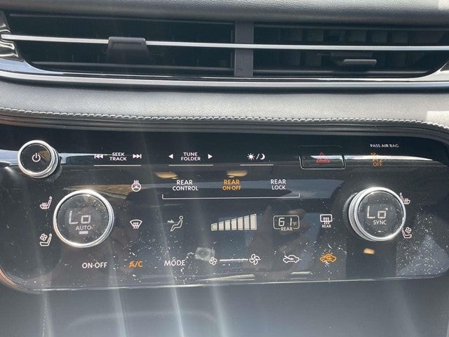 2023 INFINITI QX60 LUXE AWD