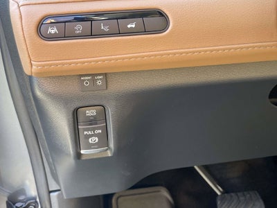 2027 INFINITI QX80 Luxe 4WD