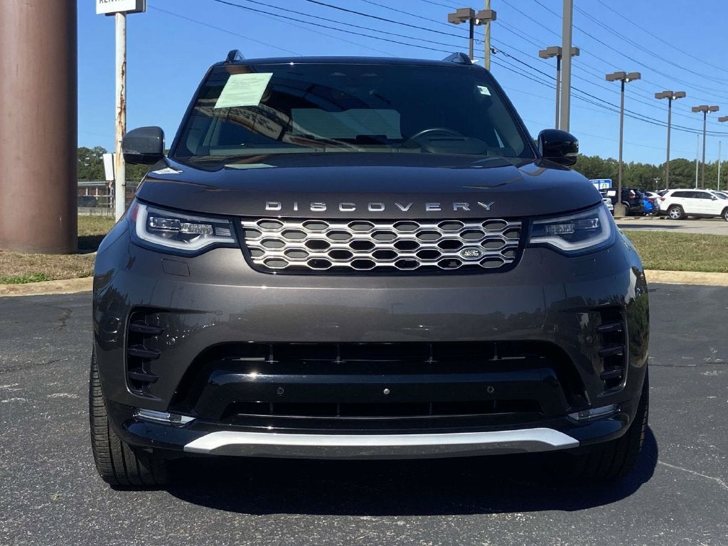 2024 Land Rover Discovery Metropolitan Edition