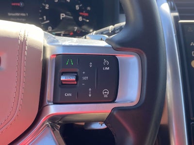 2024 Land Rover Discovery Metropolitan Edition