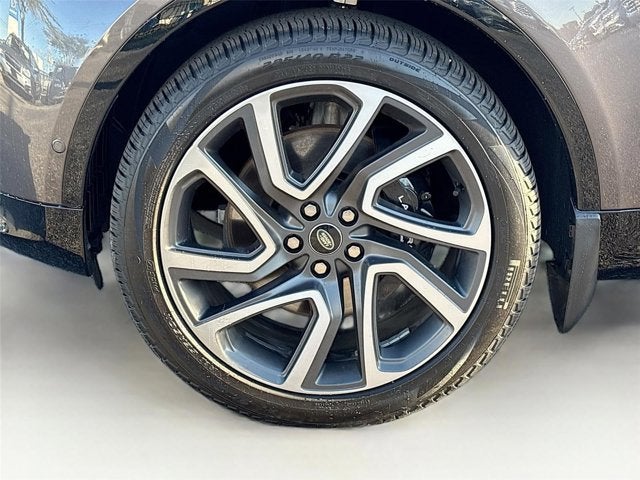 2024 Land Rover Discovery Metropolitan Edition - Photo 37