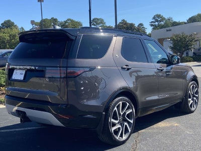 2024 Land Rover Discovery Metropolitan Edition