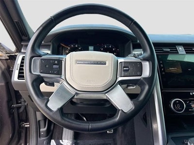 2024 Land Rover Discovery Metropolitan Edition