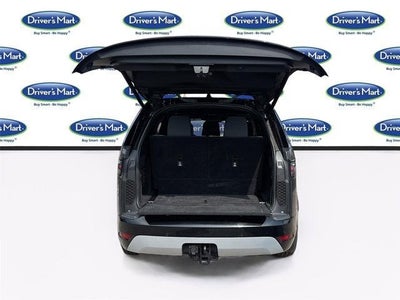 2024 Land Rover Discovery Metropolitan Edition
