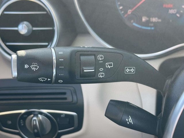 2021 Mercedes-Benz GLC GLC 300